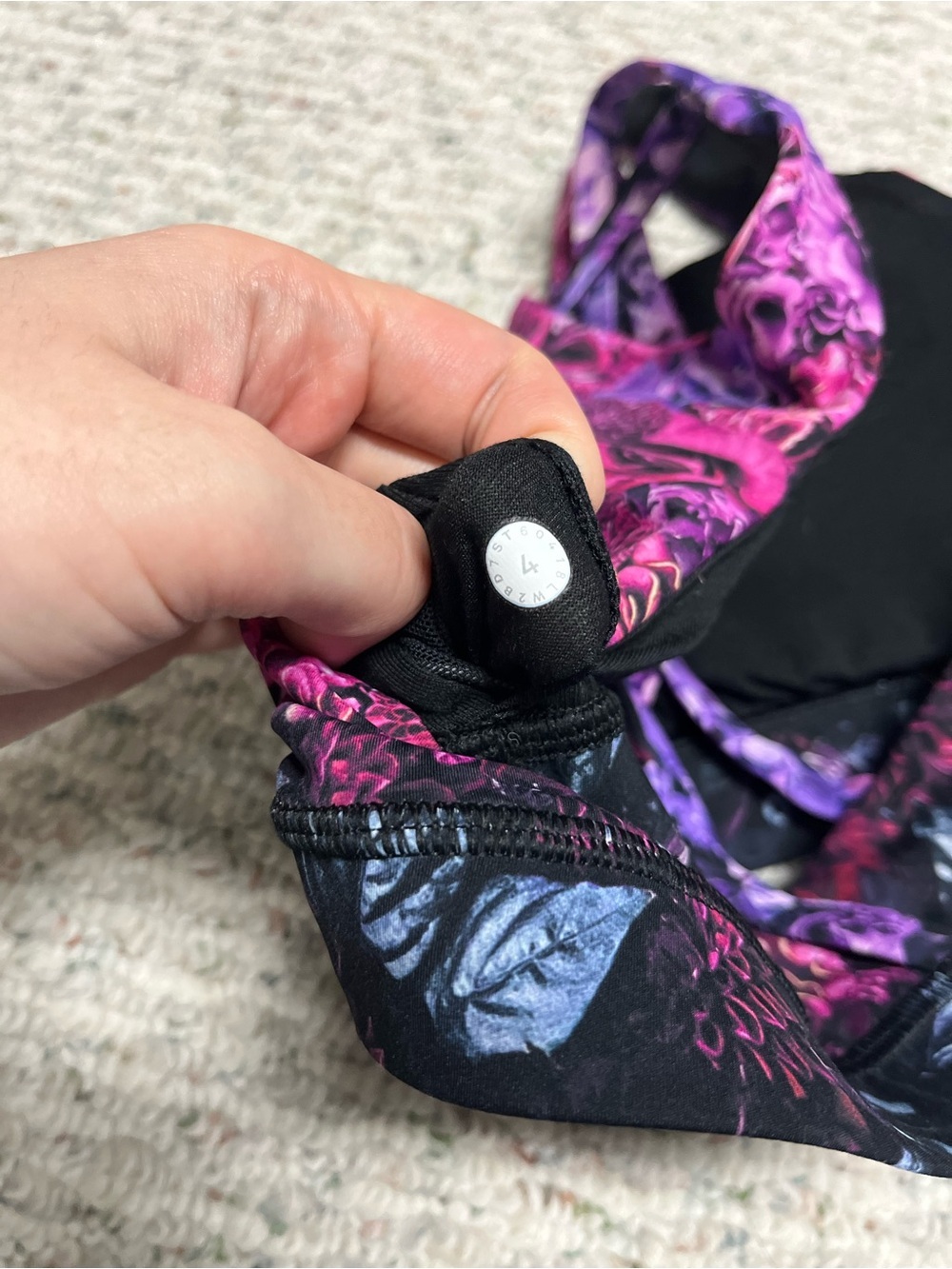 Lululemon sports bra. Athletic. Purple pink floral
Size 4. - Picture 5 of 5